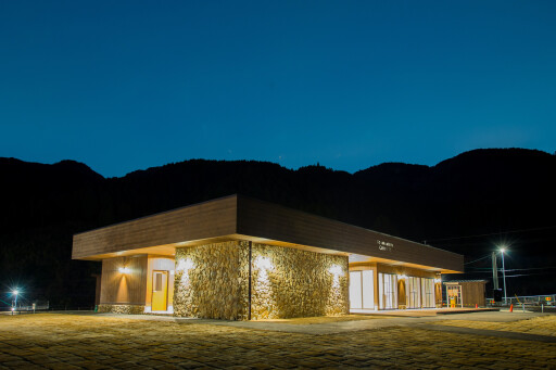mont、bell GOKAYAMA BASE CAMP