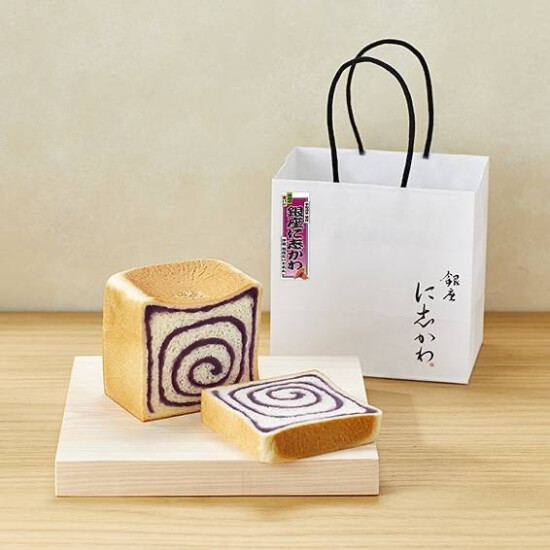 "有冲绳成熟胭脂红"8月的月初面包从本日起是馅儿销售开始！